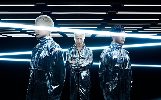 第8クール エンディングテーマ m-flo「against all gods」